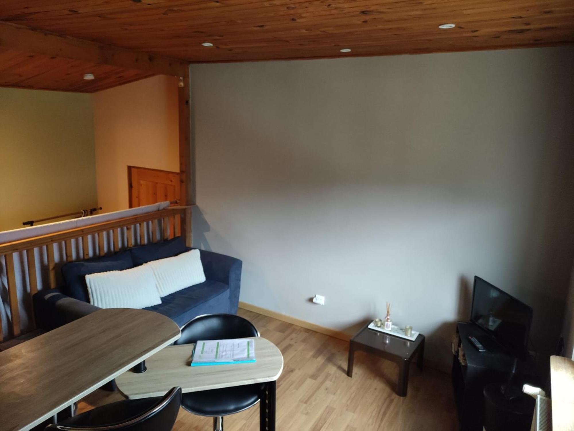 Les Du Pavillon F2 Lodge